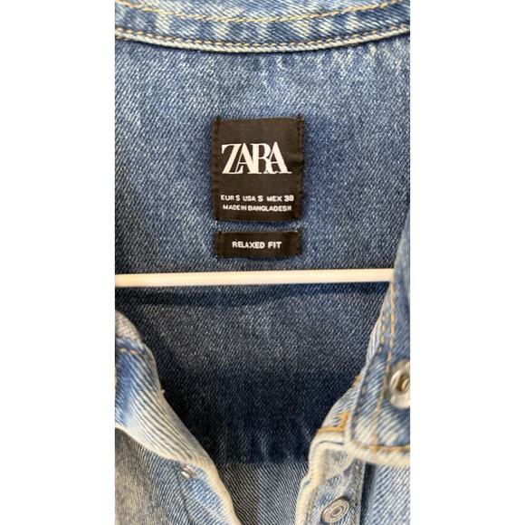 Zara Relaxed Fit Denim Distressed Jacket Jean Size Small Excellent Condition - Picture 5 of 15